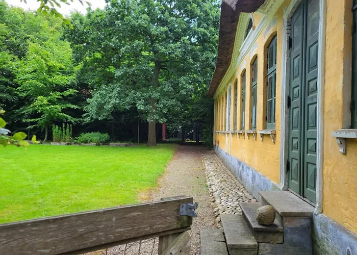 Inseldomizil Brummers Gaard * ハザスレウ